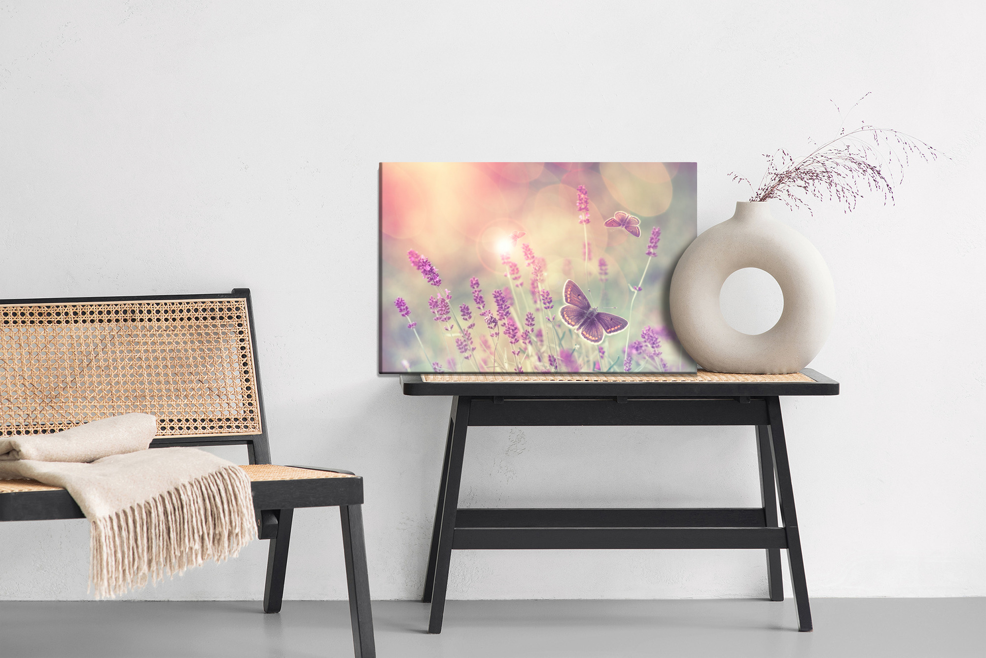 Leinwandbild Schmetterlinge zwischen blühendem Lavendel – Bild 6