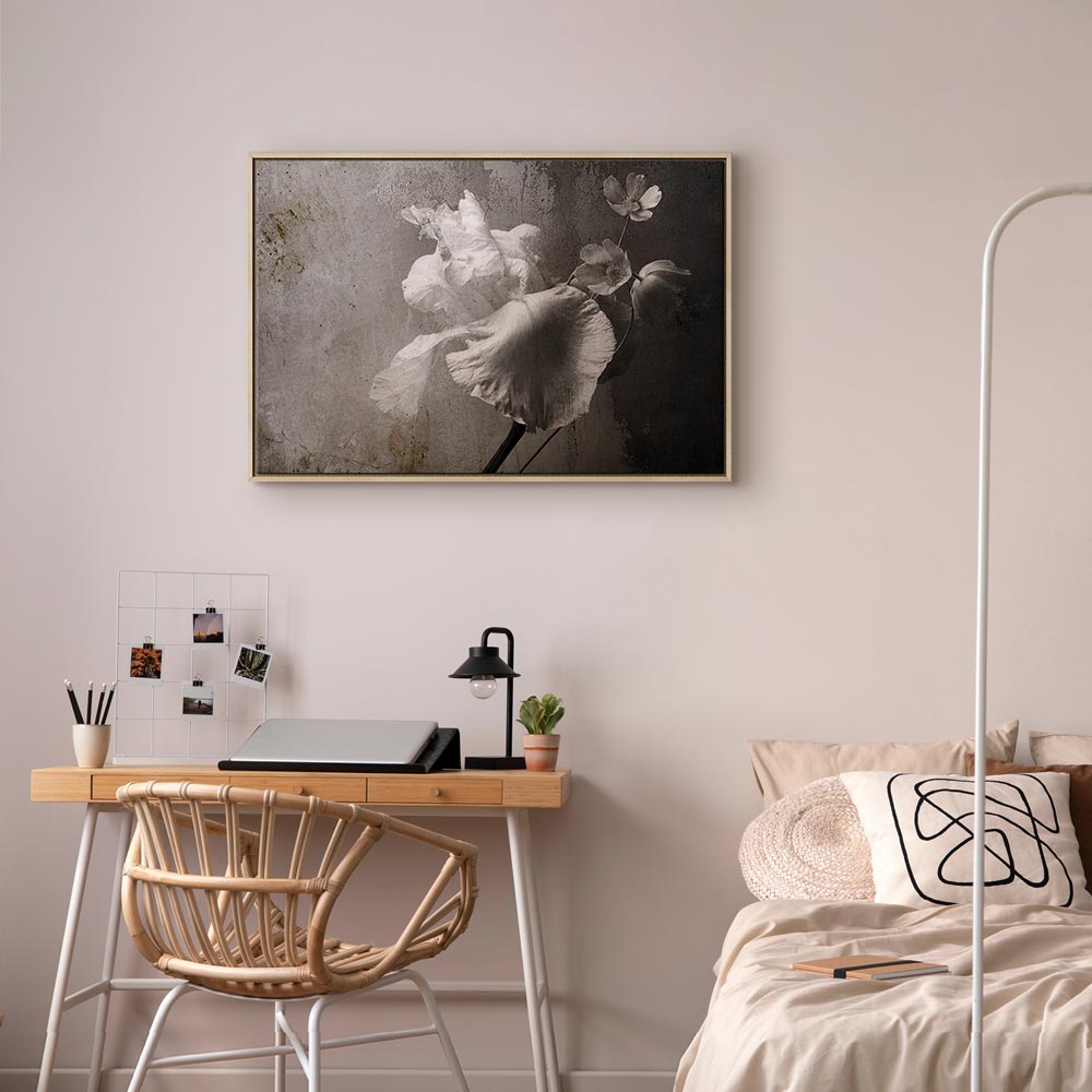 Canvas print white flowers in grey tones - Image 23