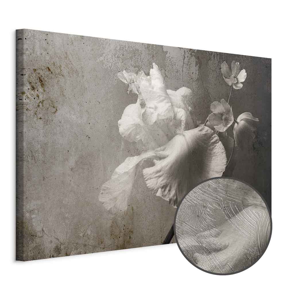 Canvas print white flowers in grey tones - Image 9