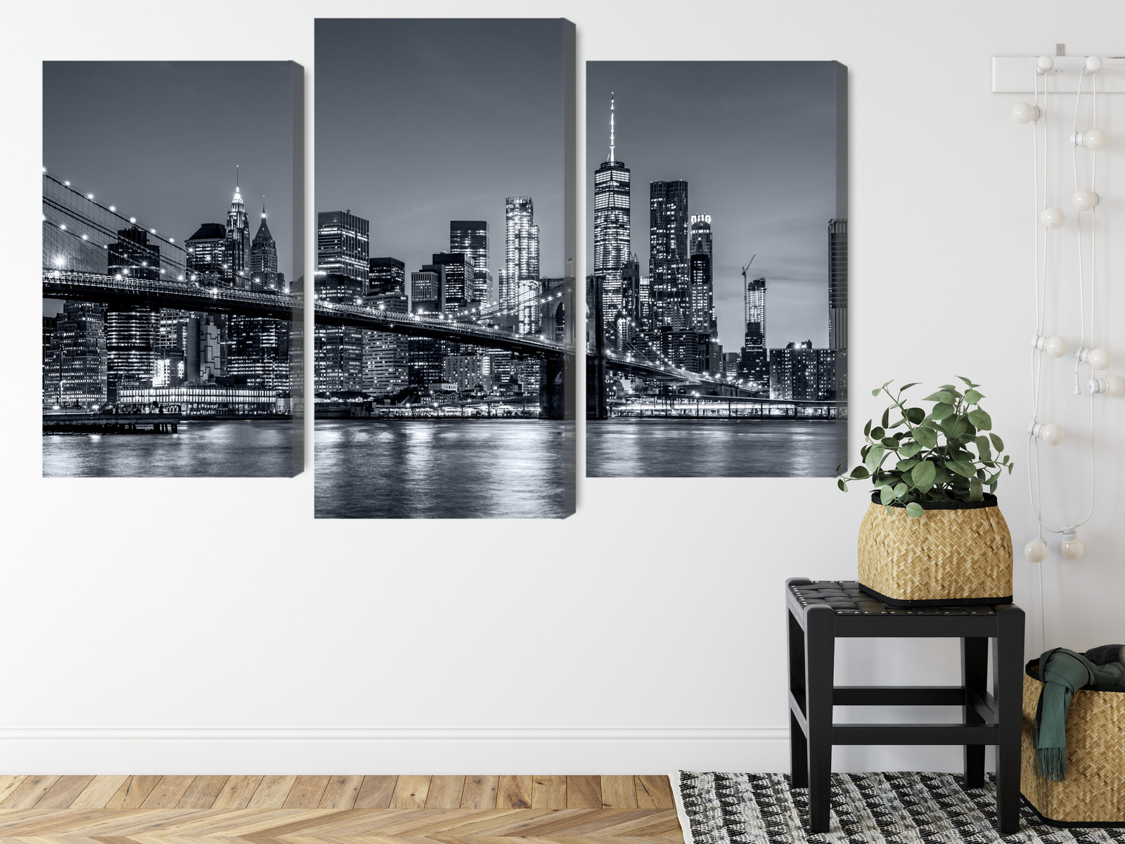 Multi panel canvas print New York skyline at night - Image 7